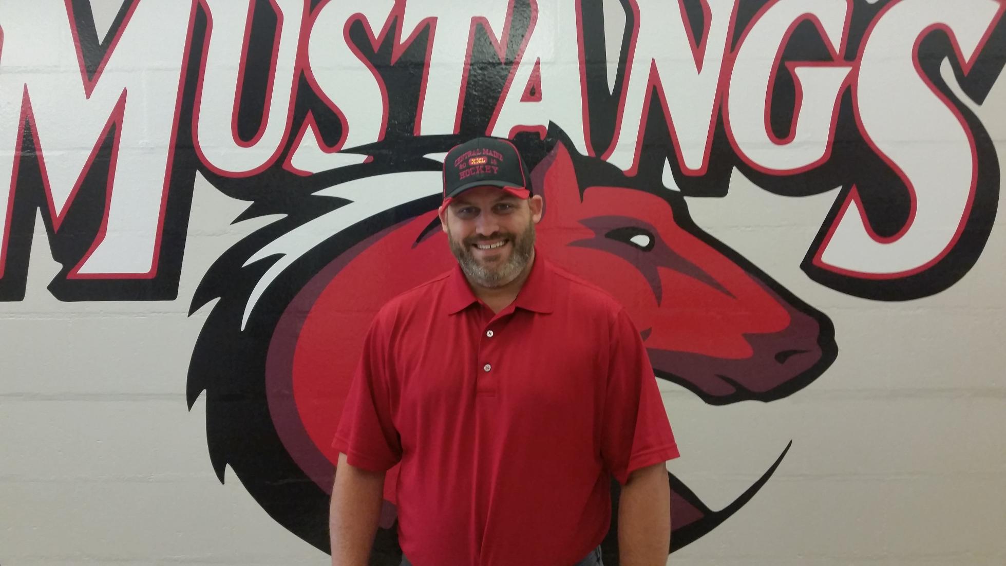 Gosselin Comes Home to Coach Mustangs