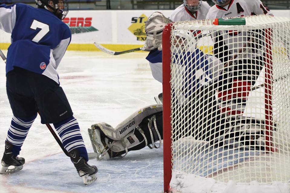 Men's Ice Hockey thrashed by New England College