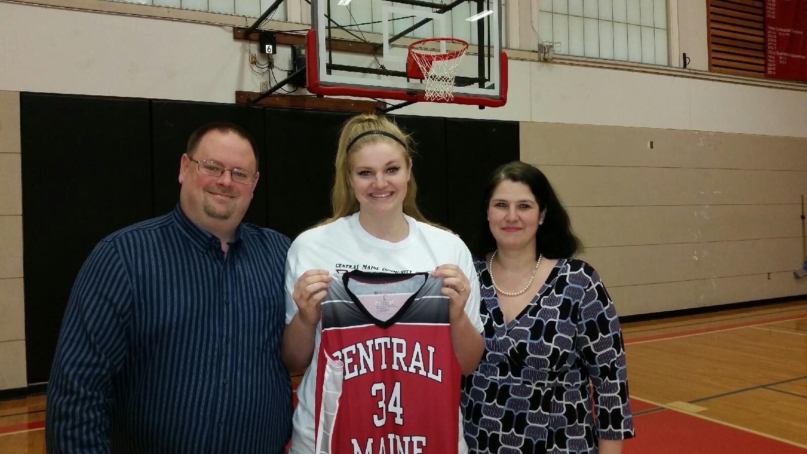 Samantha Burke of Lincoln Academy Commits to Lady Mustangs