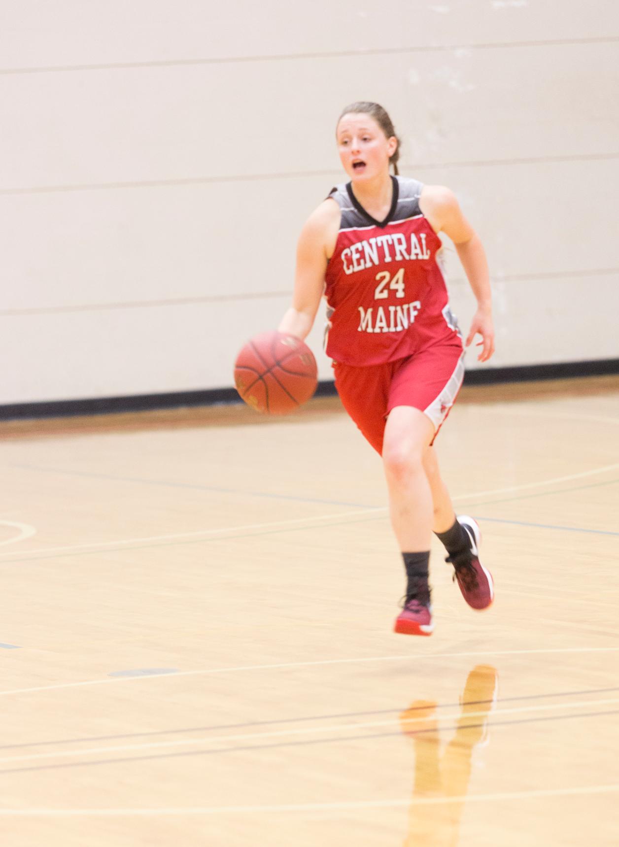 Lady Mustangs grind out win over VTC